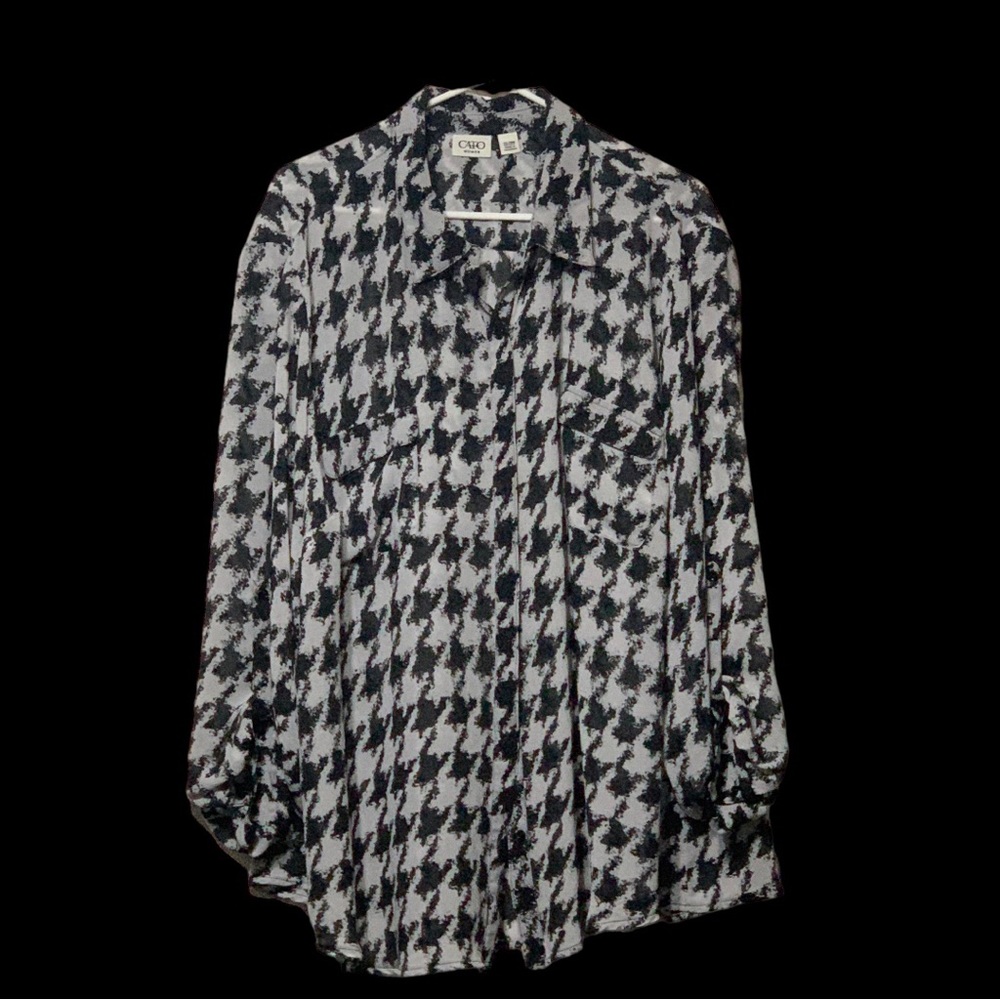 Sheer Black/white Houndstooth print top